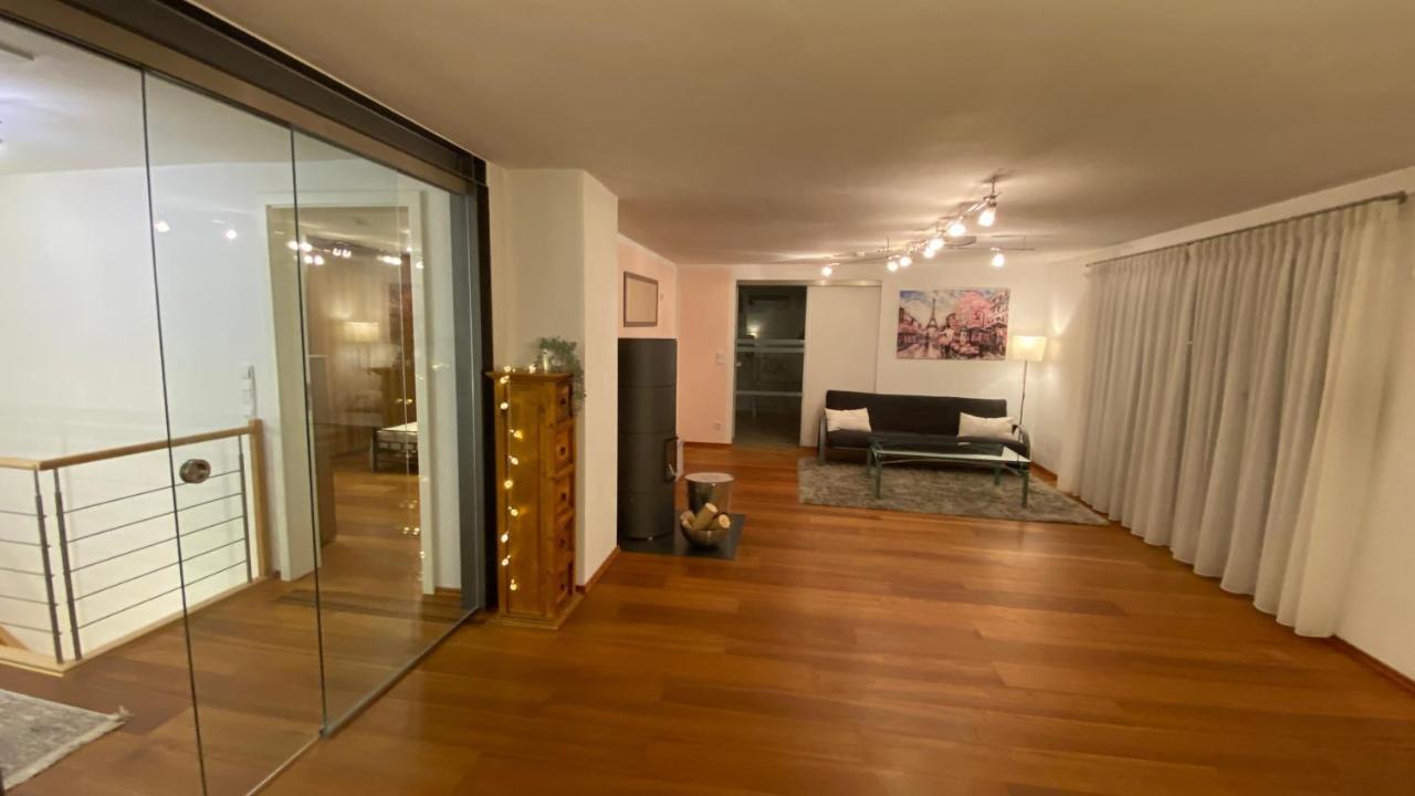 Fewo Luxus Wohnung Im Eigenen Ferienhaus, 120 Qm, Naehe Regensburg Mit Balkon, Terrasse & Garten, Gute Zuganbindung Laaber Ngoại thất bức ảnh
